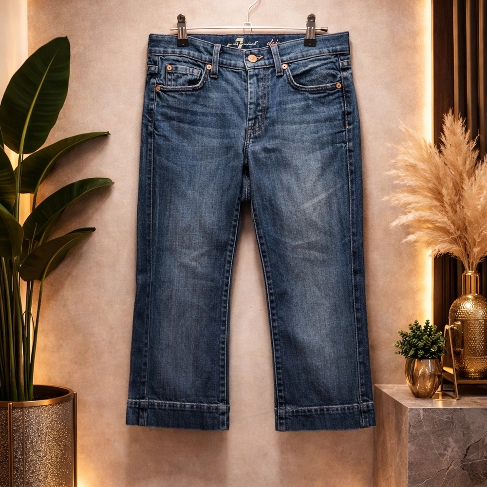 7 For All Mankind 25 Waist Dark Indigo Jean Capris DOJO
